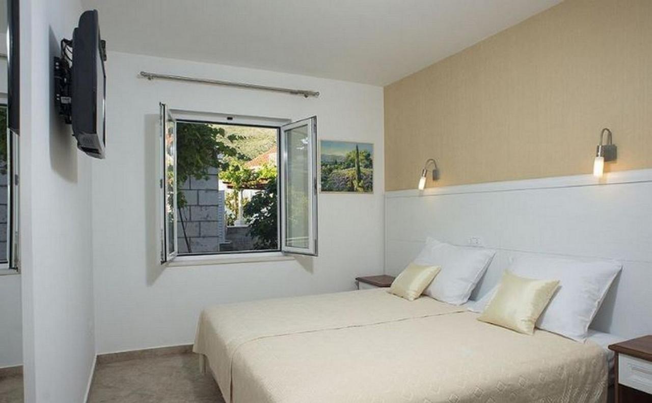 Apartments Milka&Miho Dubrovnik Bagian luar foto