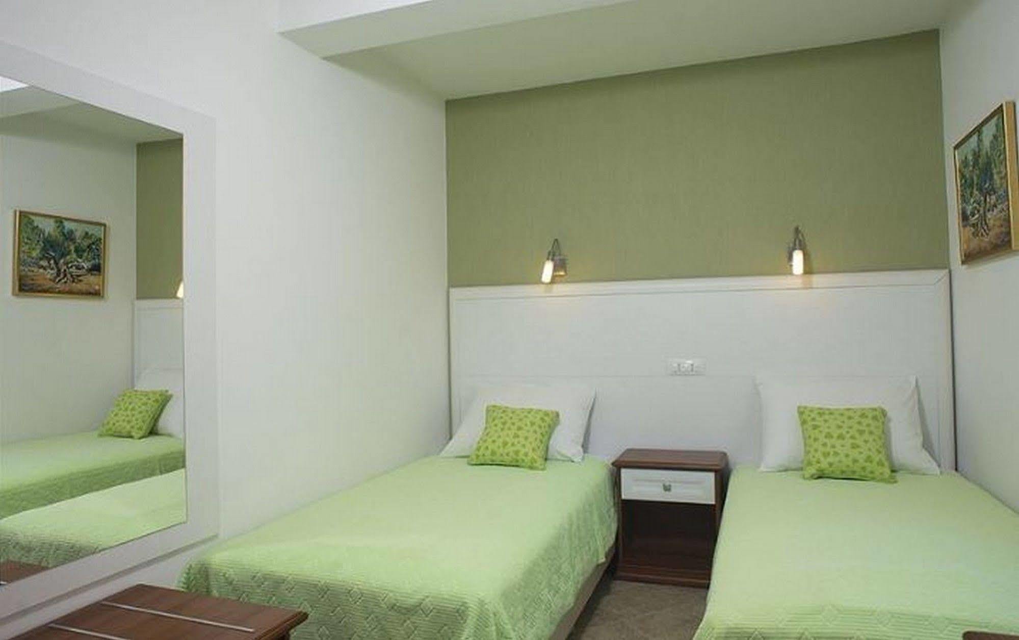 Apartments Milka&Miho Dubrovnik Bagian luar foto